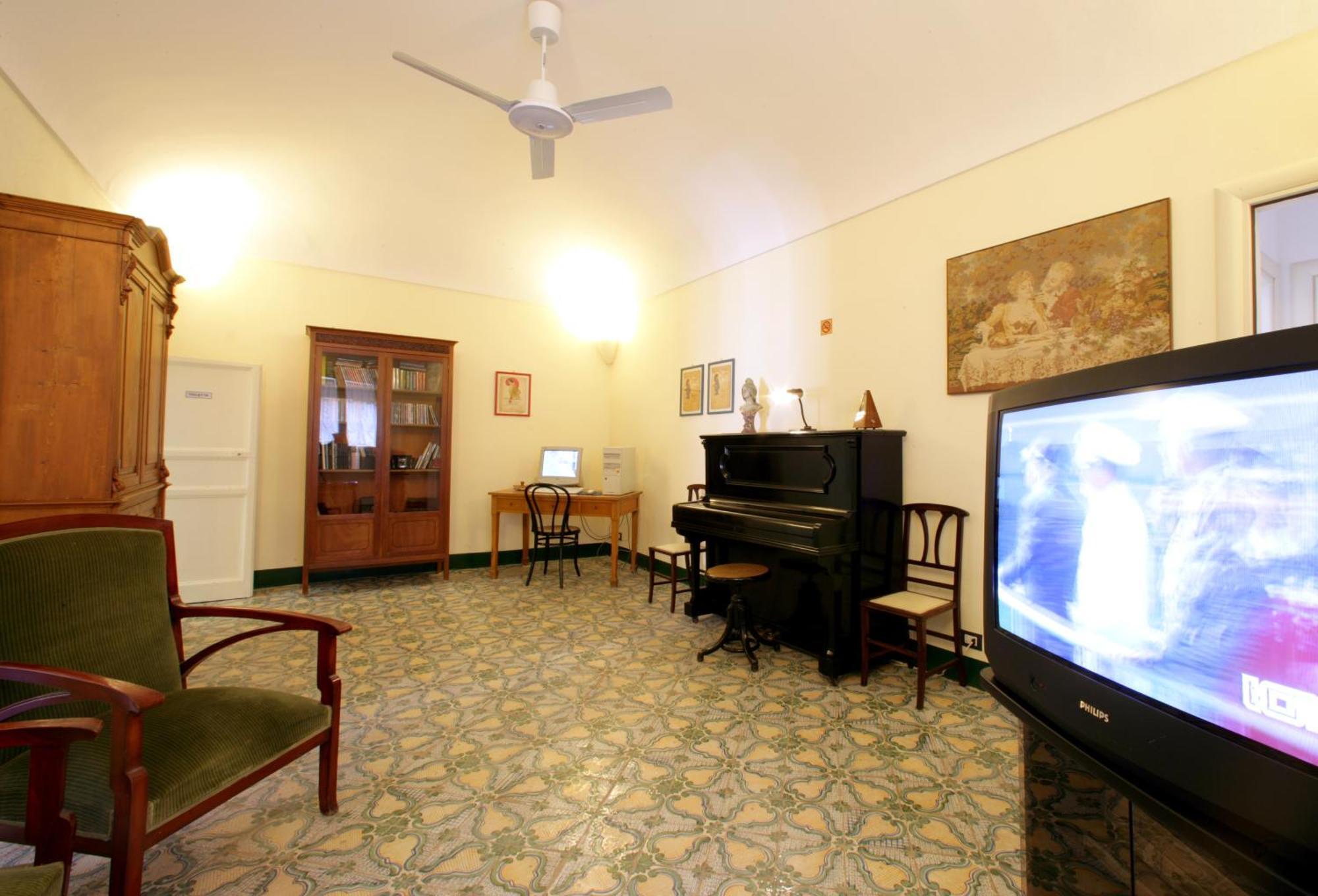 Novecento Hotel Trapani Ngoại thất bức ảnh